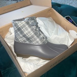 Sperry’s Grey Plaid Duck Boots - Womens 8